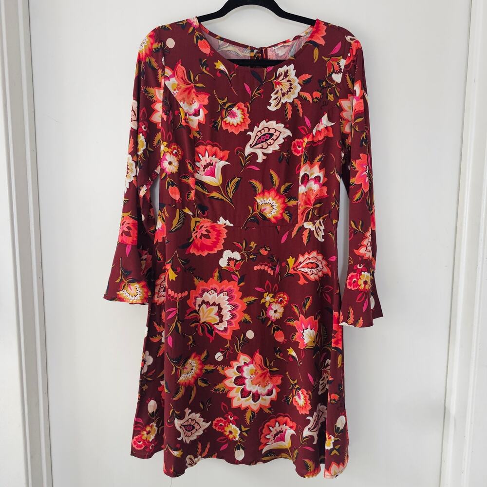 Old Navy Floral A Line Woven Dress Sz8 100% Rayon Long Bell Sleeves Red